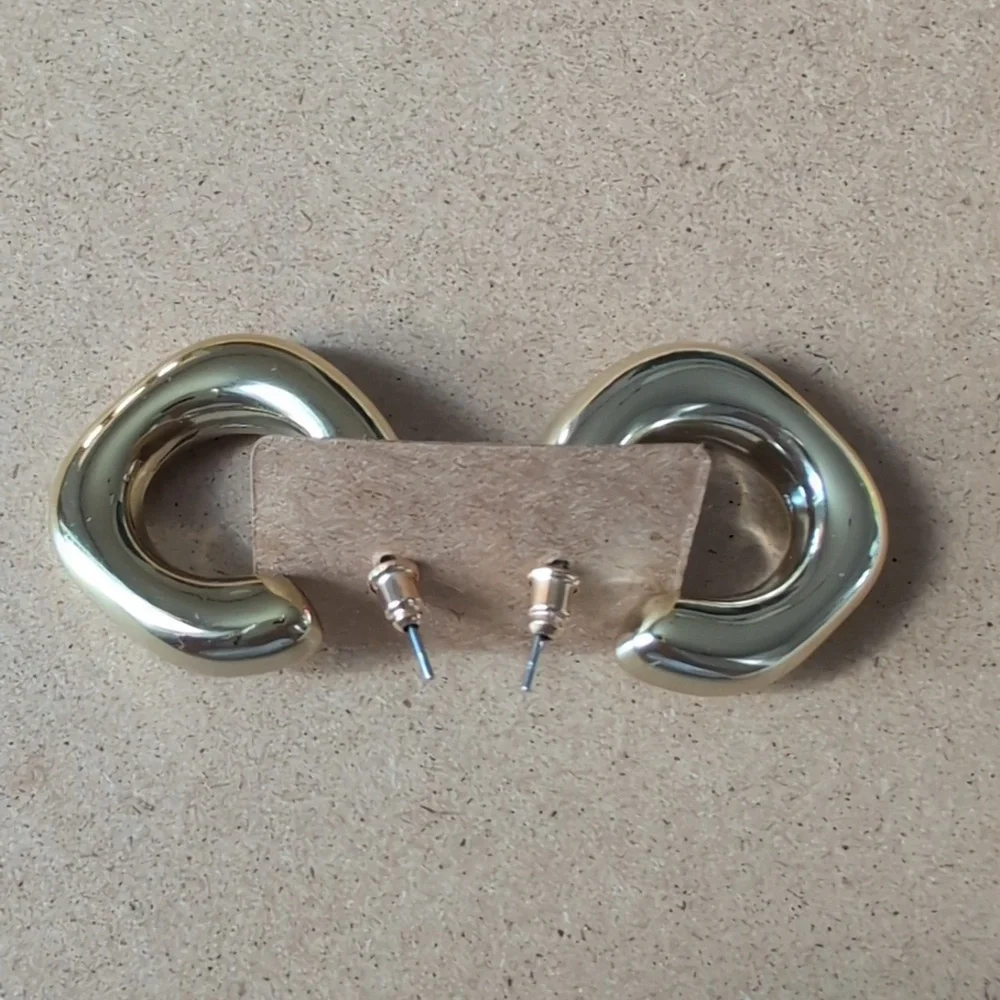 N/A bold silver